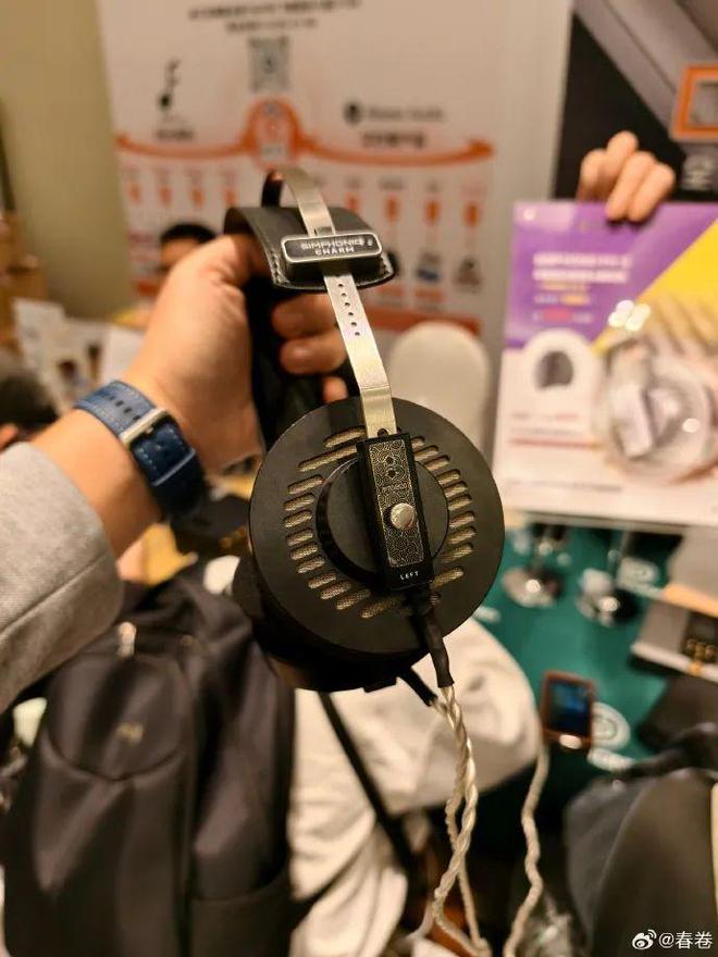 贝十周年重量新品发布 多家新品耳塞与播放器亮相尊龙凯时网站第九届上海国际耳机展亮点直击：海(图4)