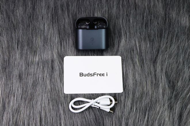 蓝牙耳机弱水时砂budsfree i评测。z6尊龙·中国网站专业歌手的选择无线降噪(图6)