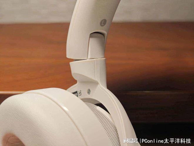无线时代在ULT WEAR上青出于蓝尊龙AG网站延续索尼传统的重低音于(图6)
